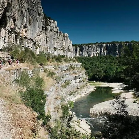 Holiday home Charming Typical Stone House With Modern Amenities Chauzon